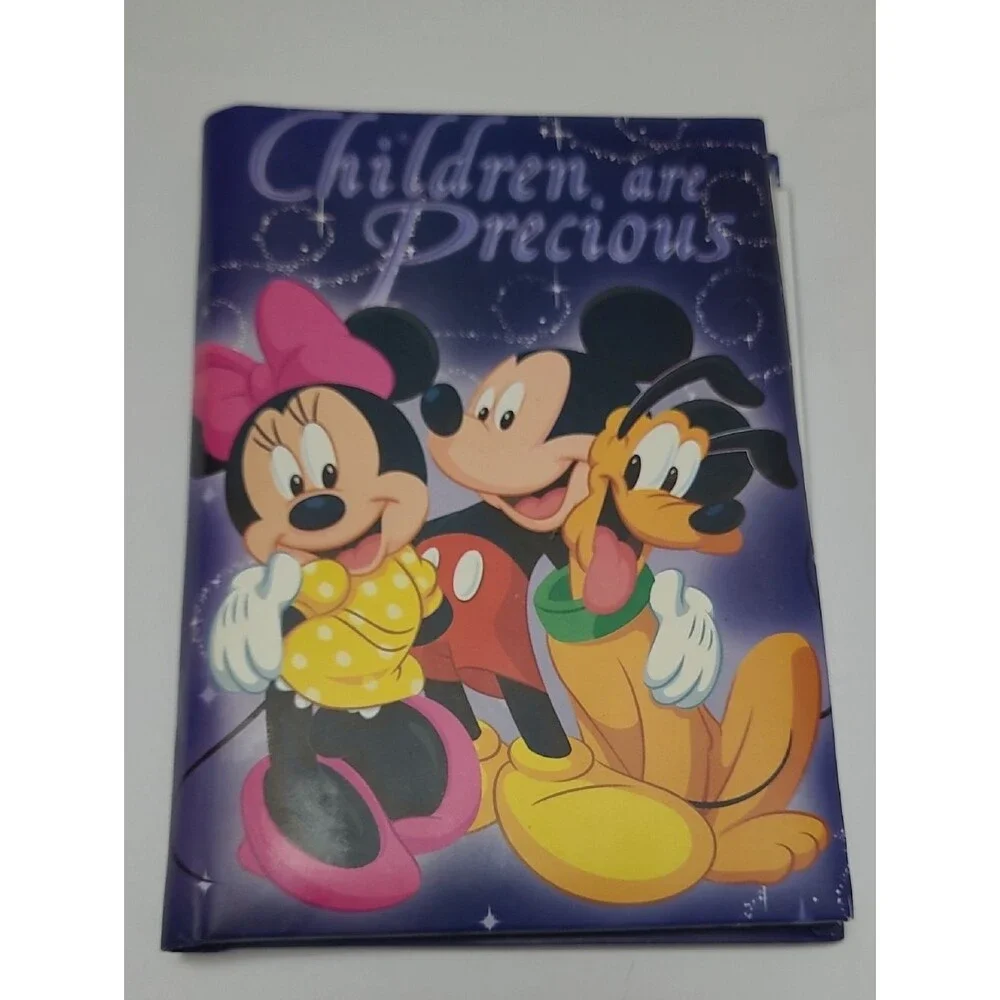 Mickey Mouse and Friends Photo Album For 4”x6” Photos .  Holds 30 Photos.  New